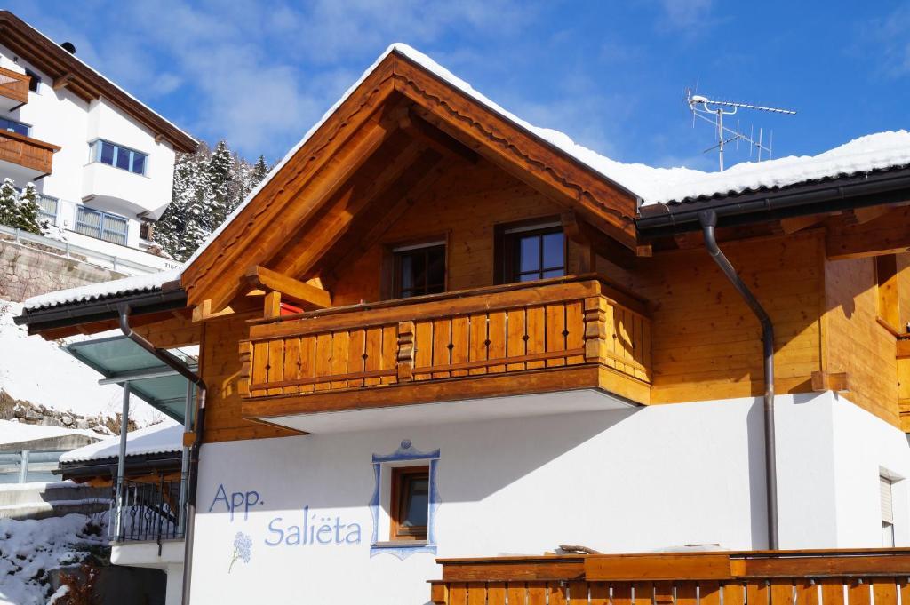 Apartments Salieta Santa Cristina Val Gardena Rom bilde